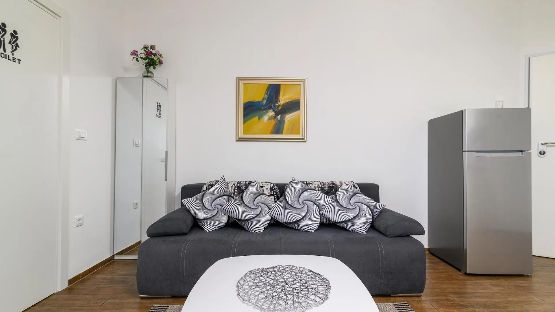 Family Friendly Apartments With A Swimming Pool Pula - 23595 Croatia
