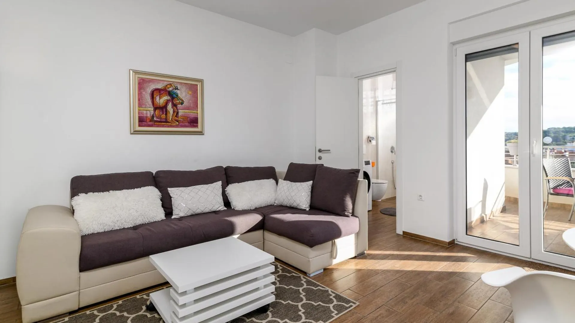 Family Friendly Apartments With A Swimming Pool Pula - 23595 Croatia